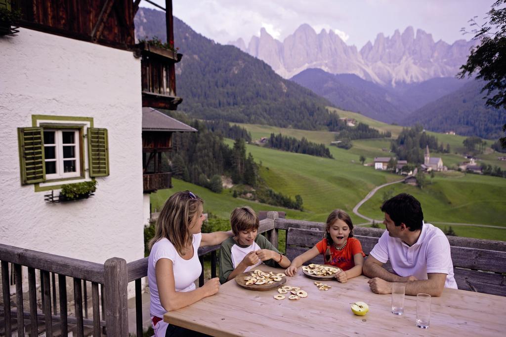 Hotel Tyrol Funes  Εξωτερικό φωτογραφία